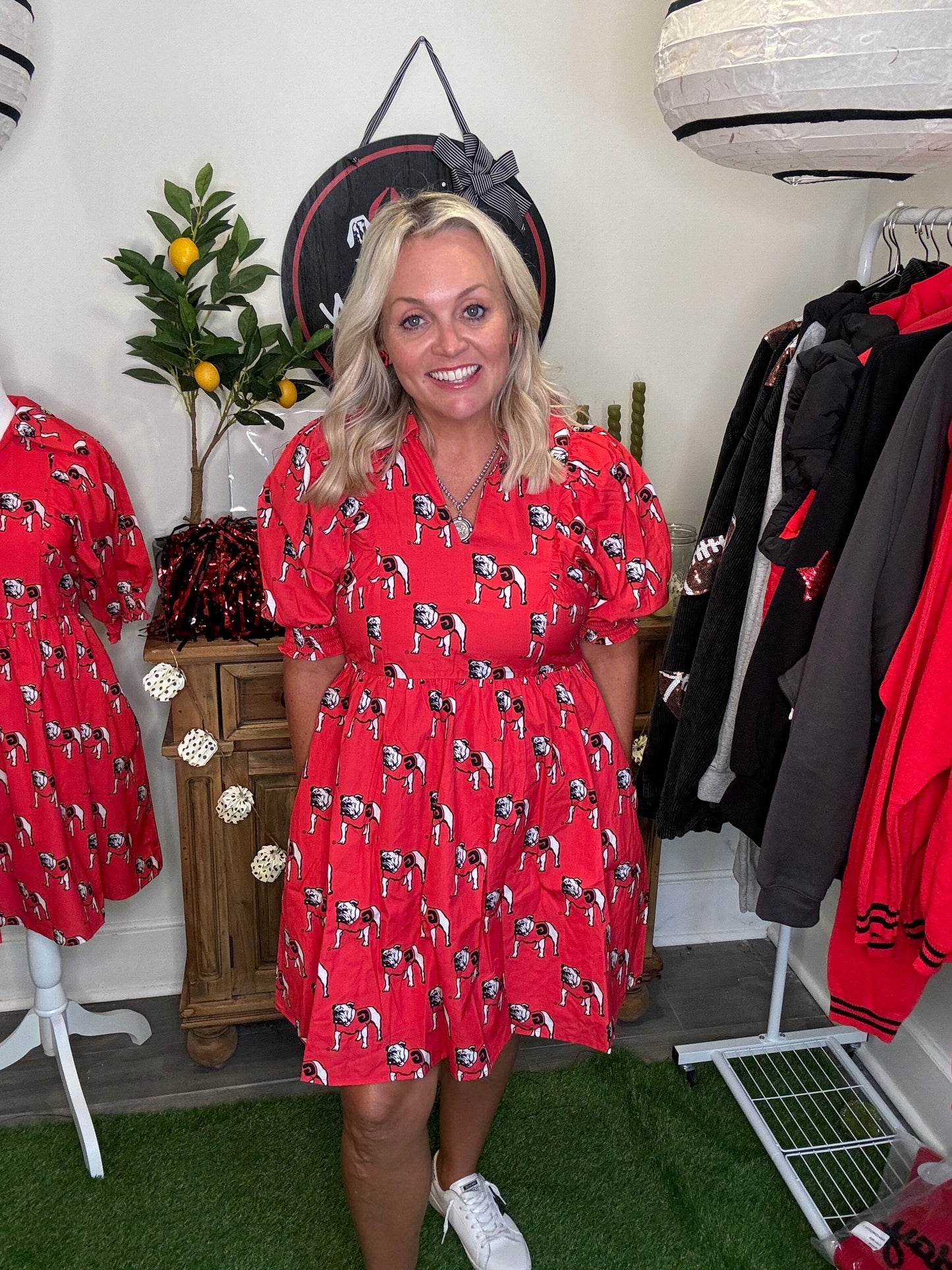 New! The poplin red dress with pockets warehouse sale