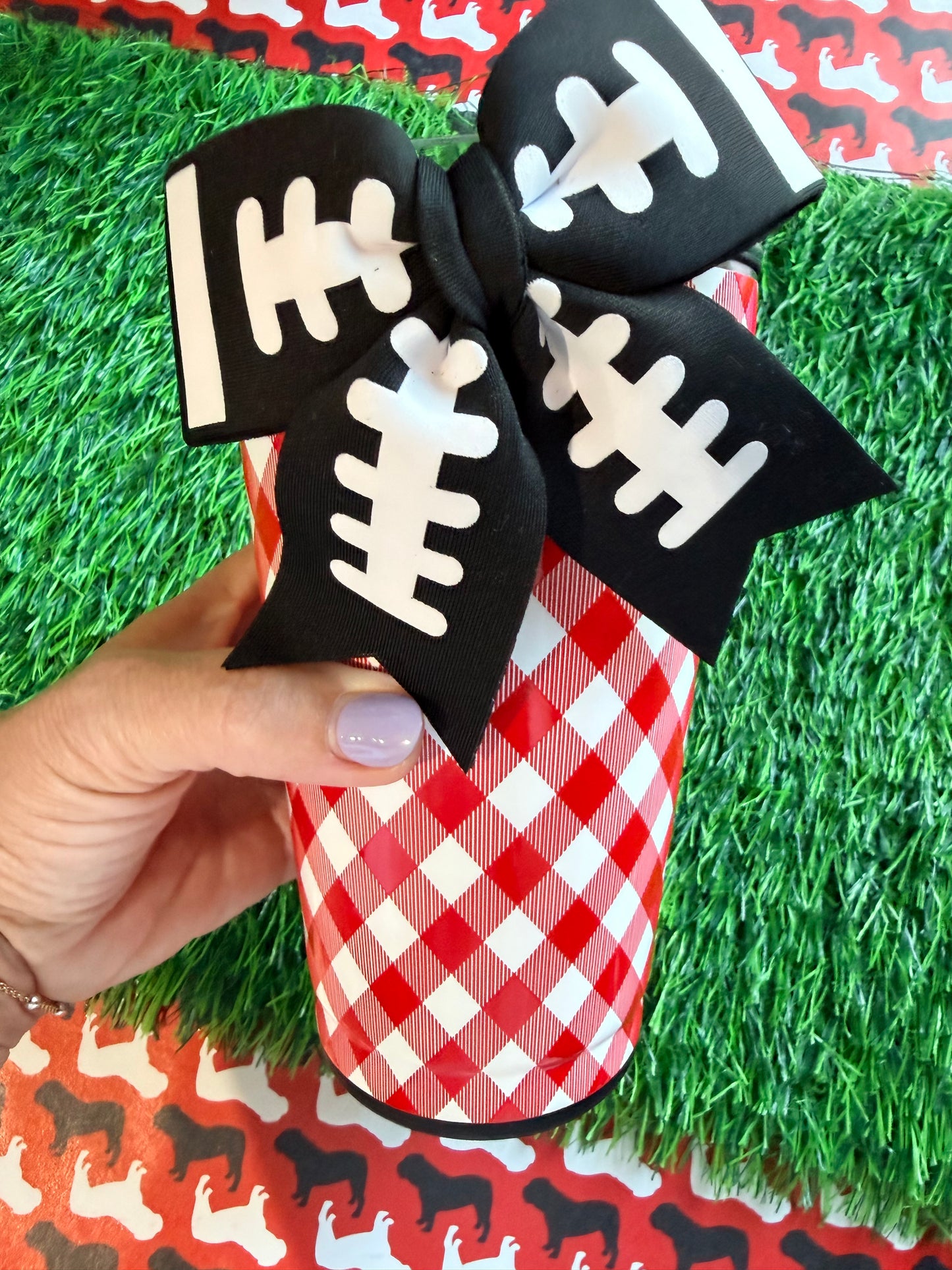Swig gameday gingham red and black party cup