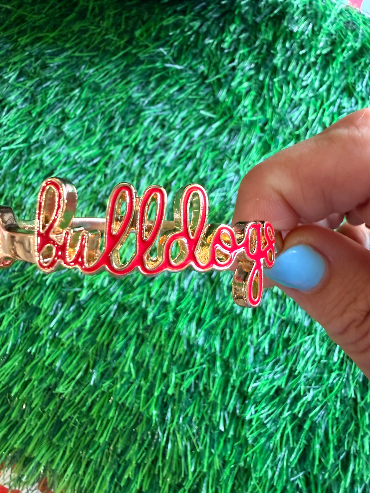 Bulldog cursive enamel hinge bangle