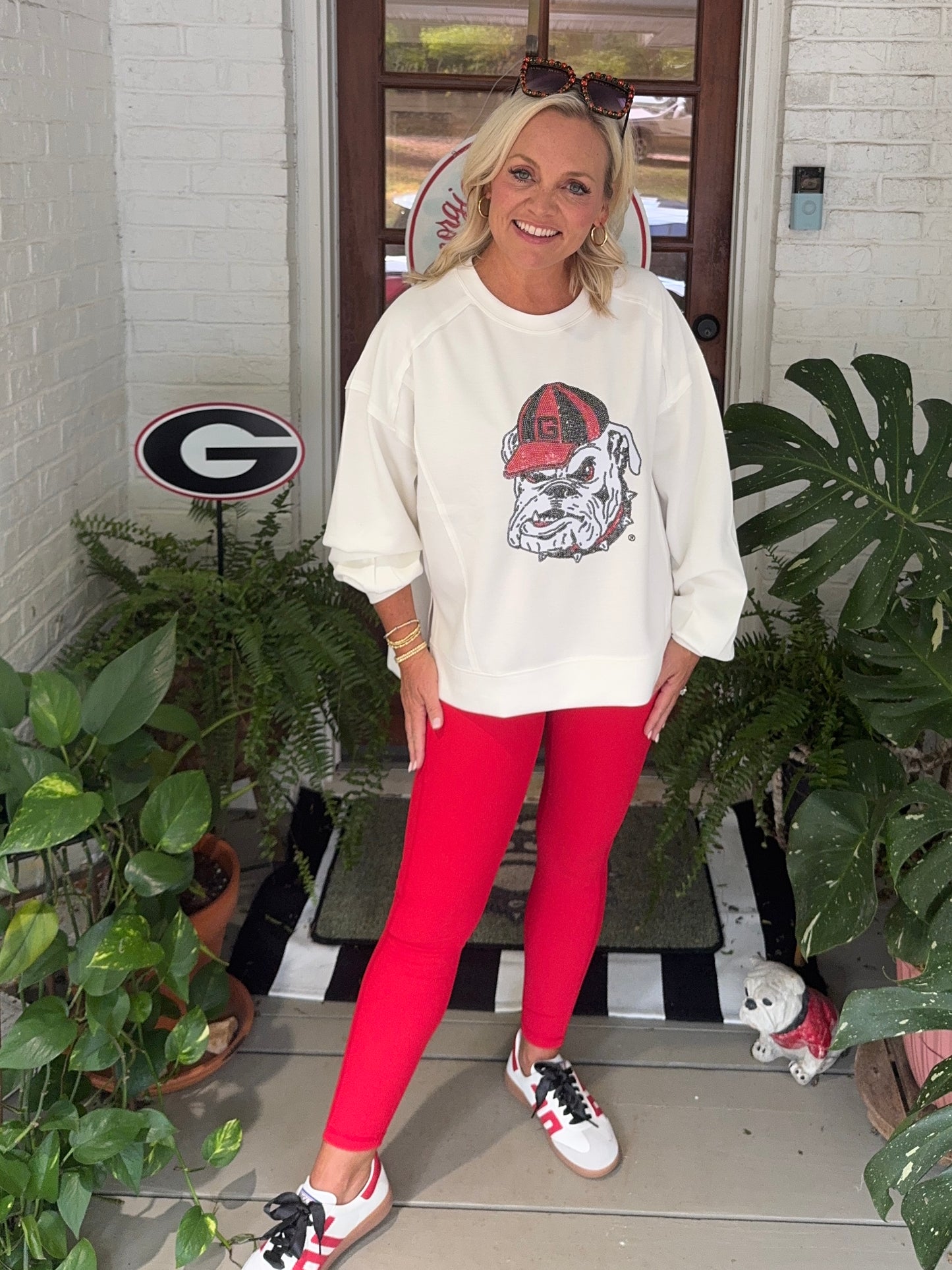 Red leggings up to plus size!