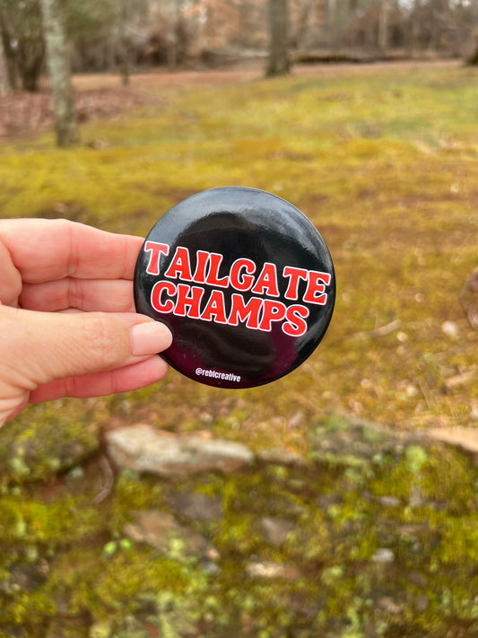 Button tailgate champs large