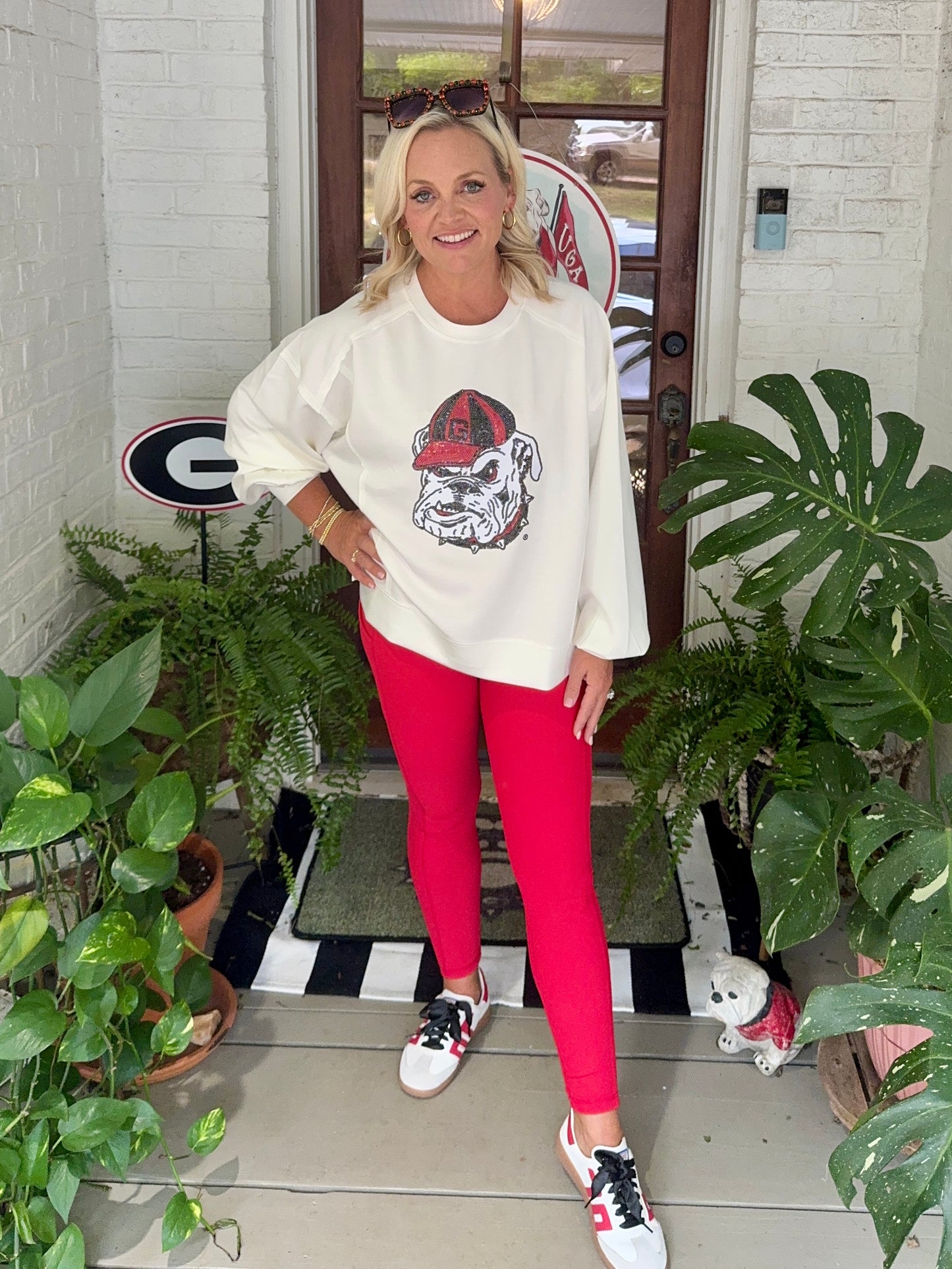 Red leggings up to plus size!