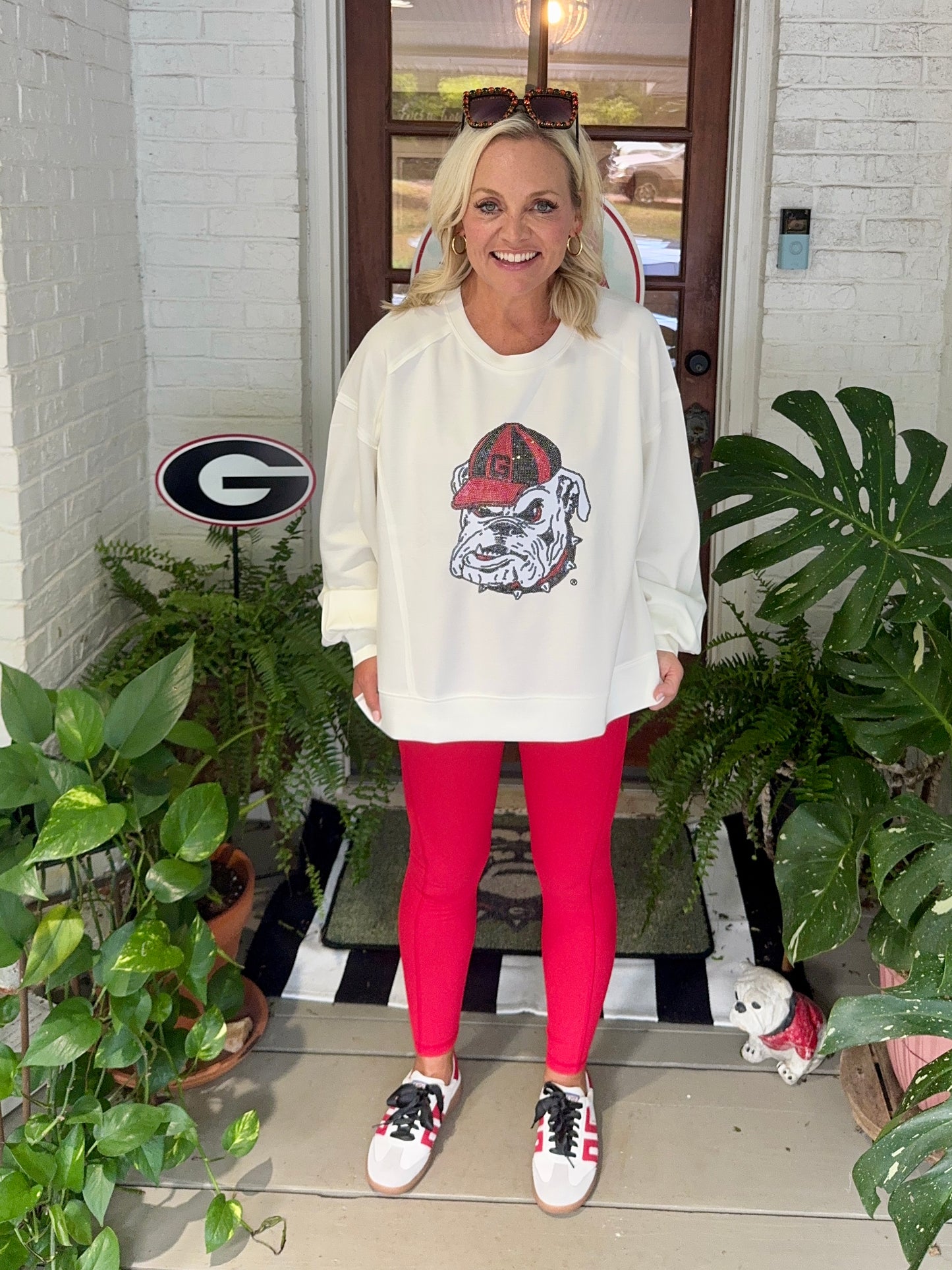 Red leggings up to plus size!