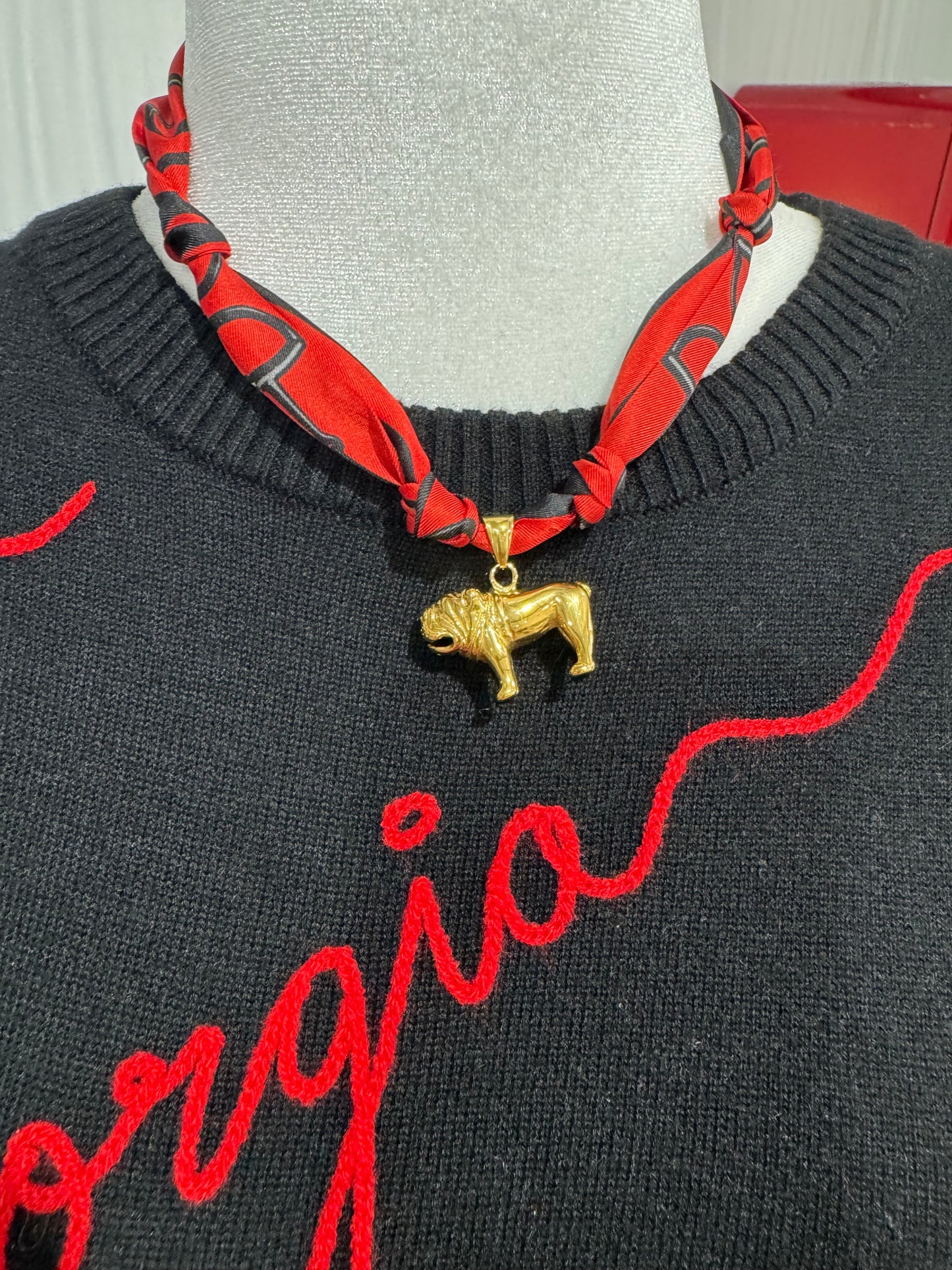 Bulldog scarf necklace
