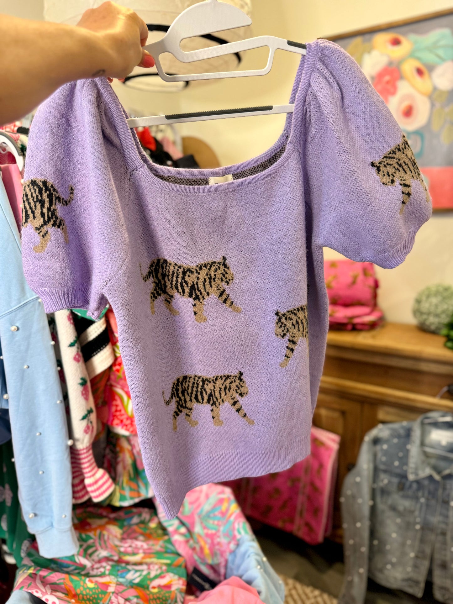 Lavender tiger short sleeve sweater warehouse sale