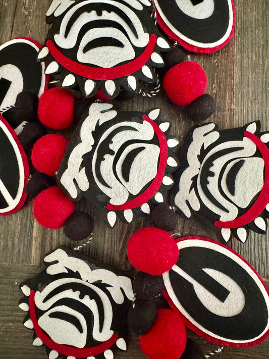 Super UGA garland pom pom garland