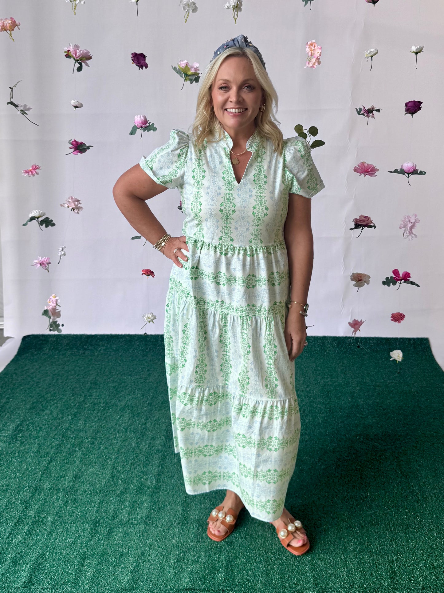 Green and blue and white short sleeve dress up to 2X