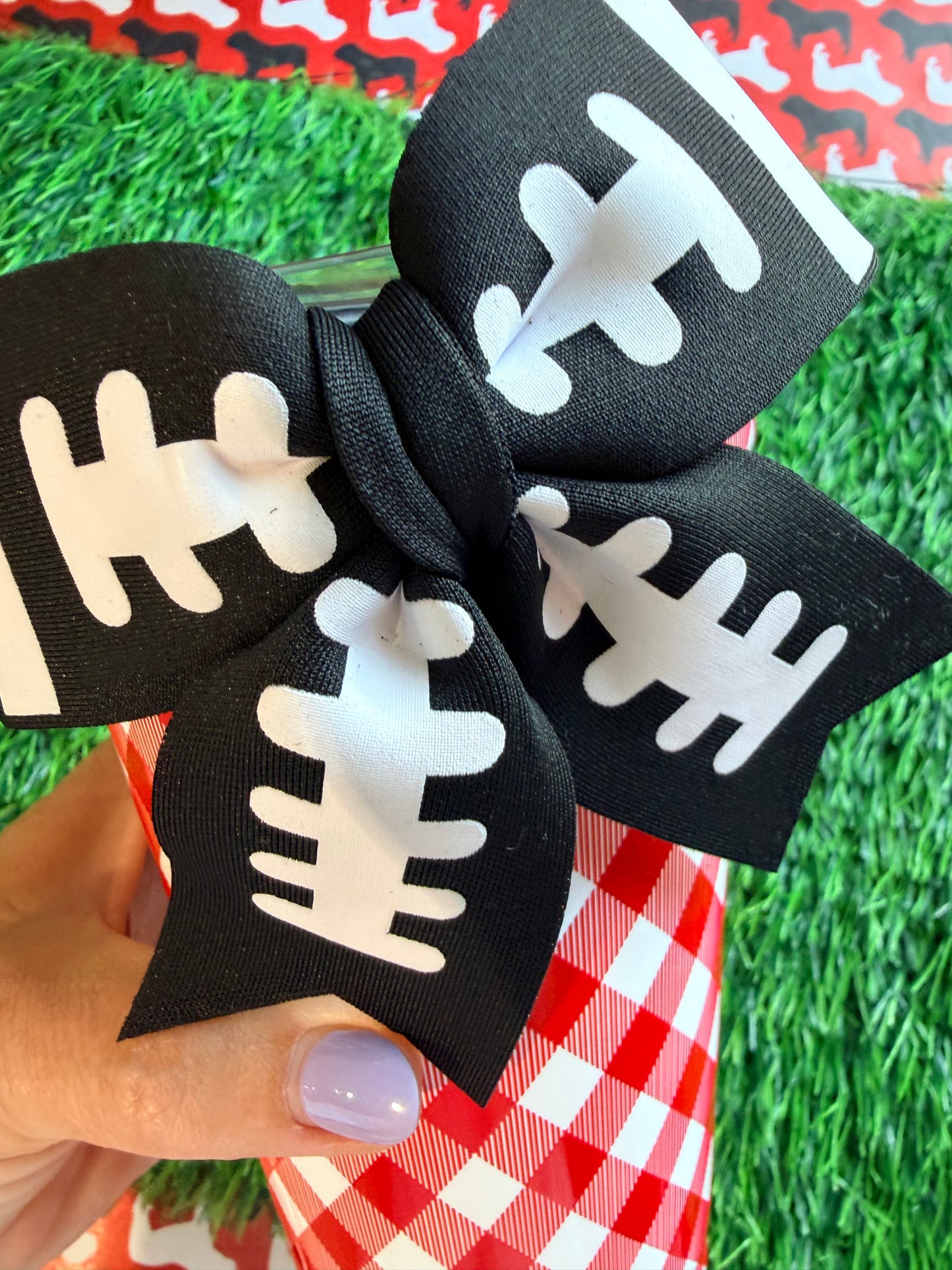 Swig gameday gingham red and black party cup