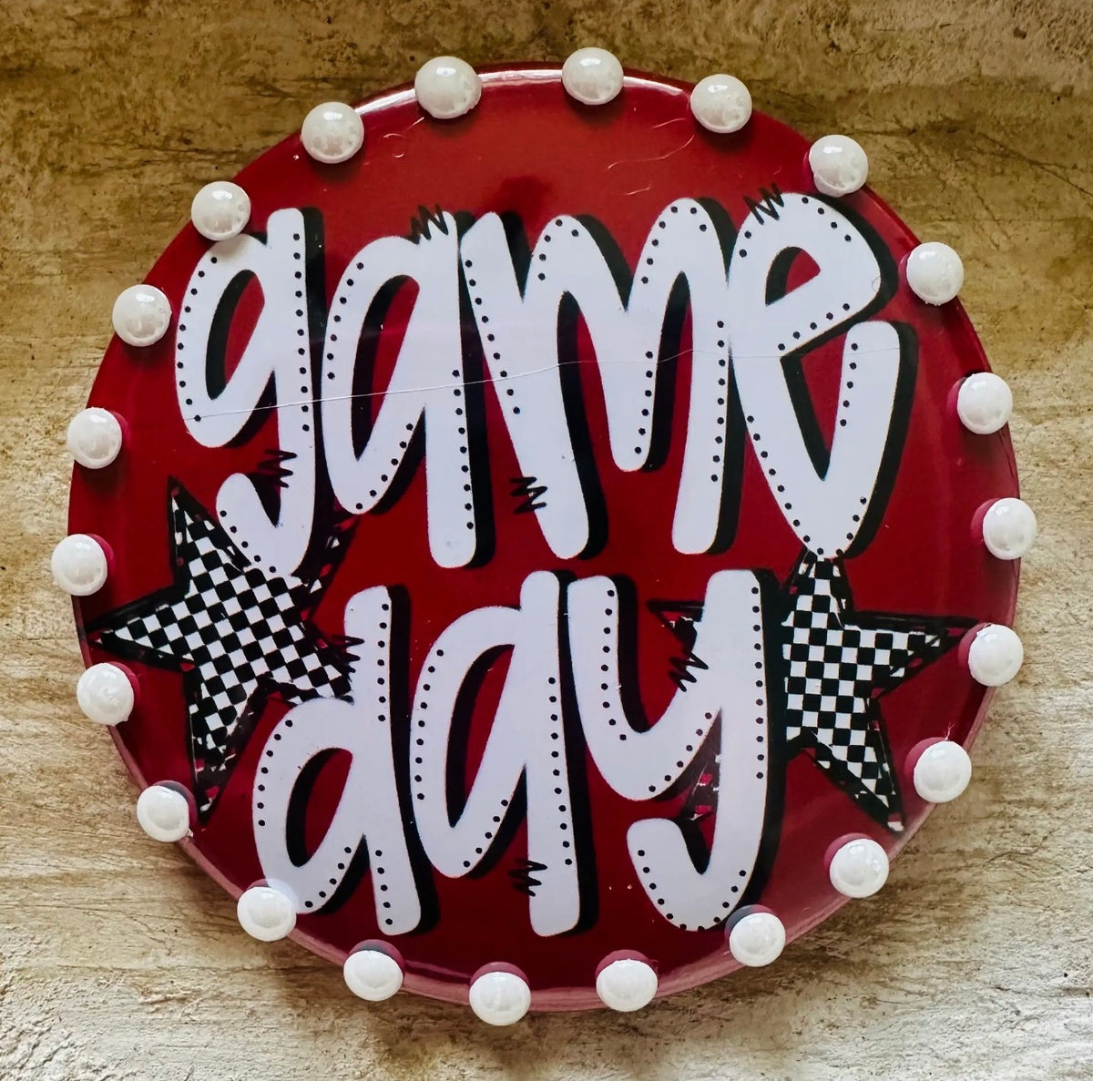 Game day pin with pearls
