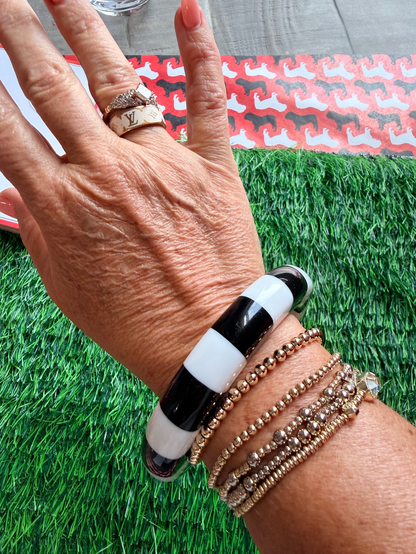 Black and white bangle