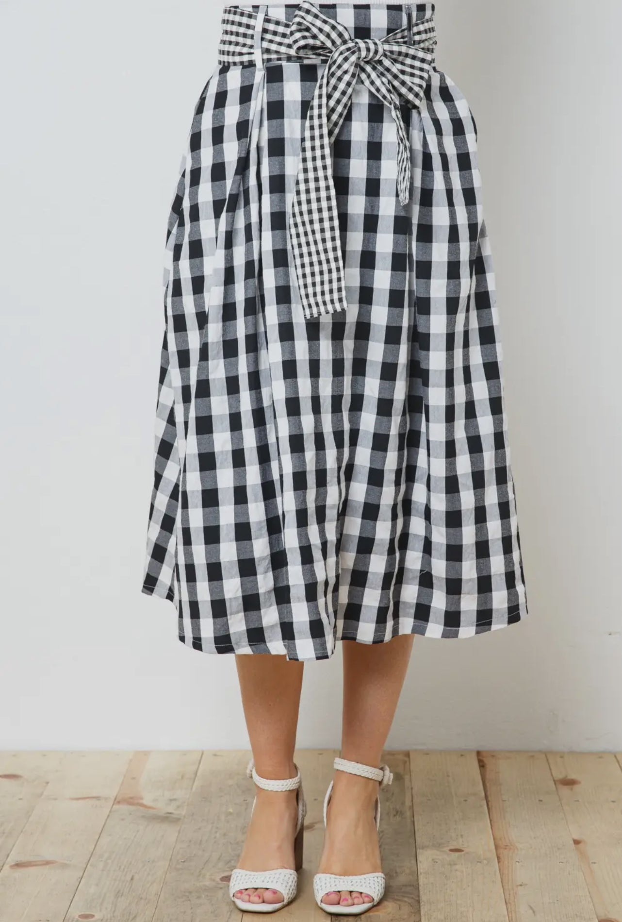 Black and white gingham skirt with tie