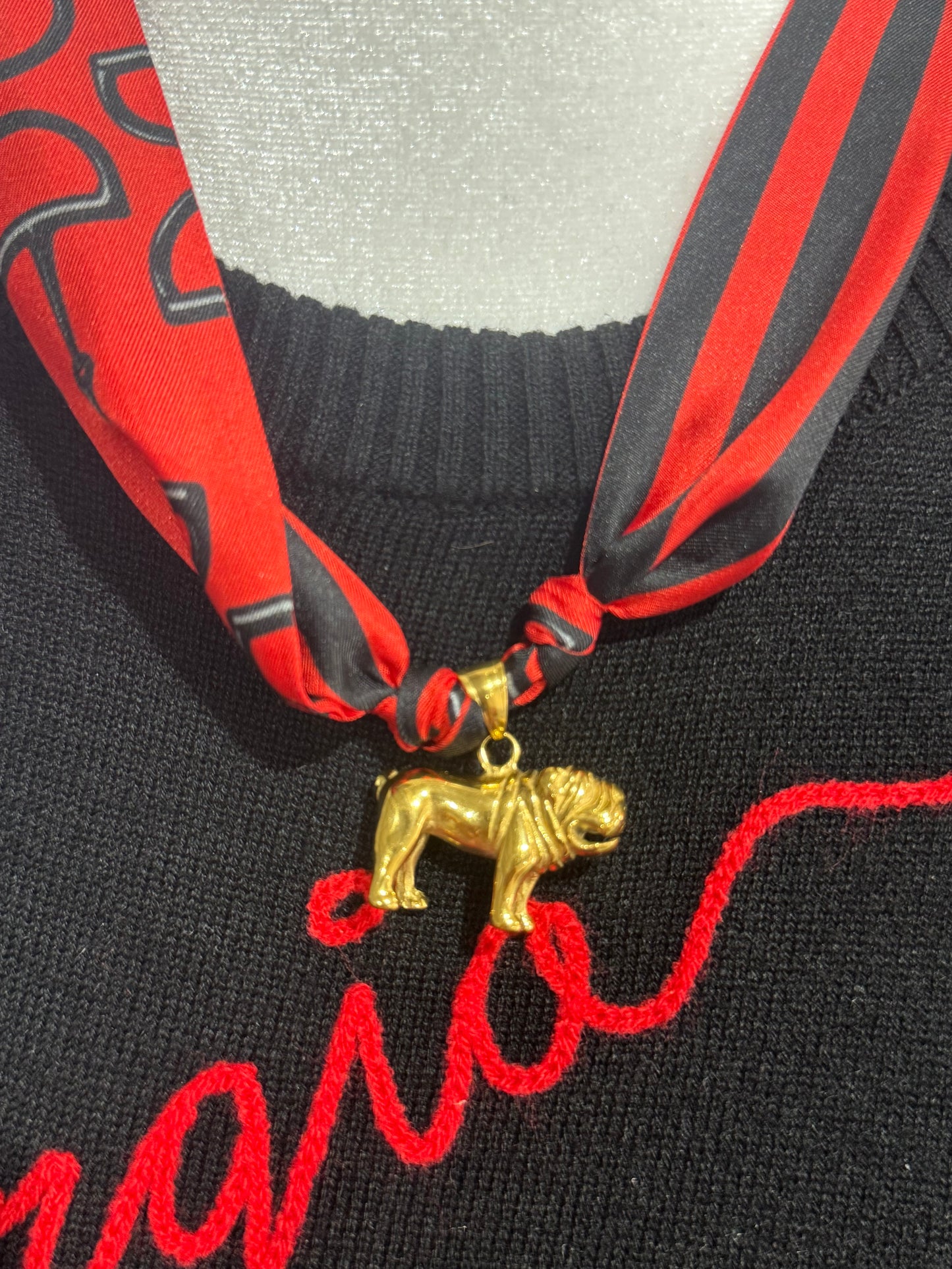 Bulldog scarf necklace