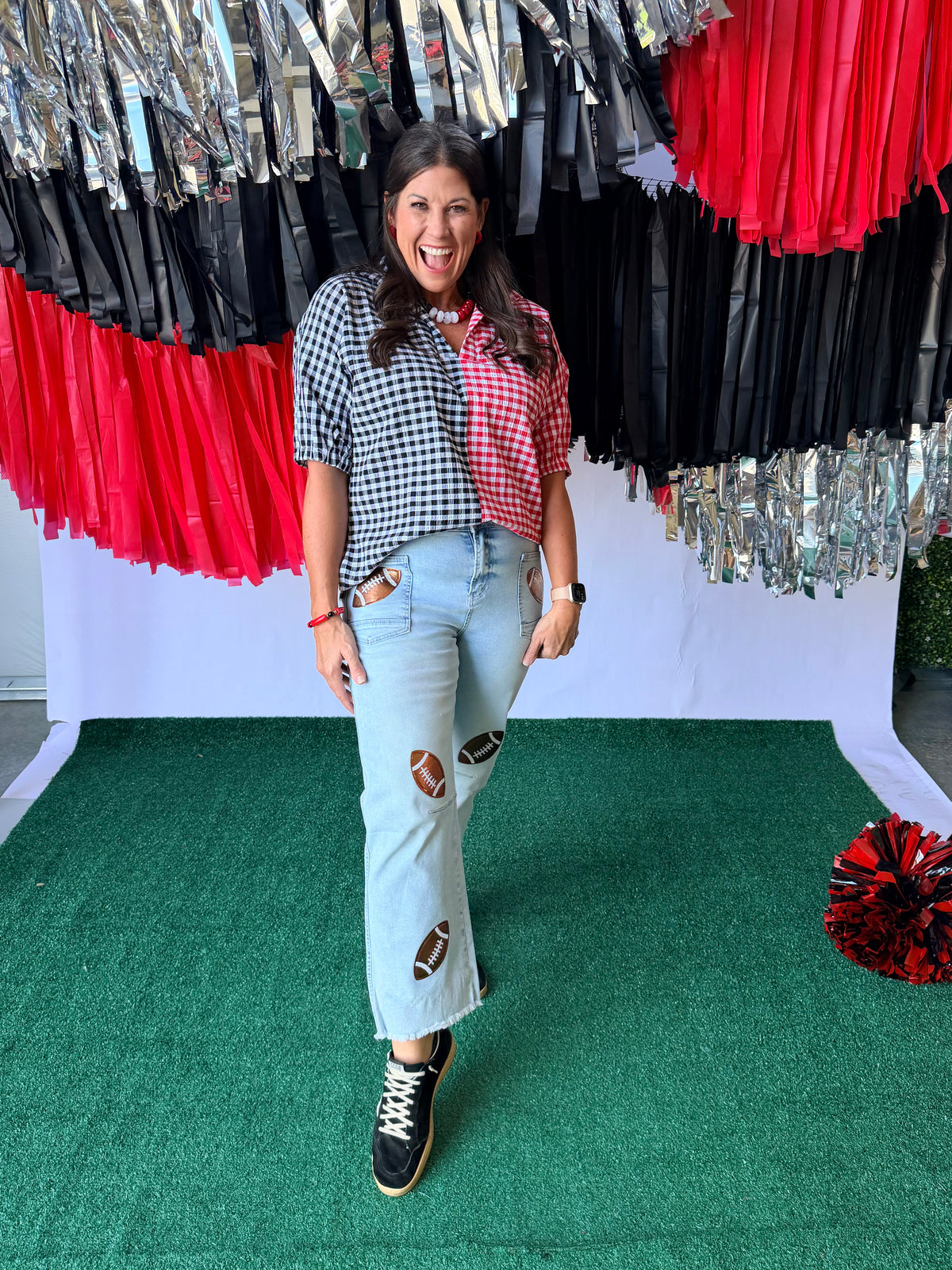 Gingham top black and red