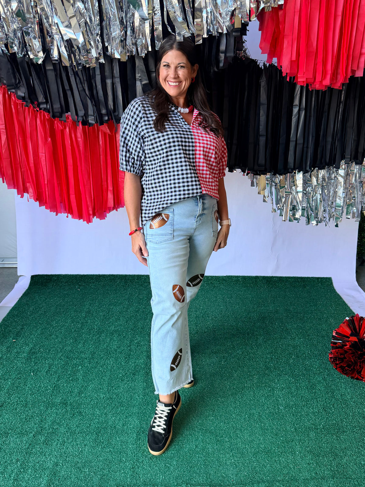 Gingham top black and red