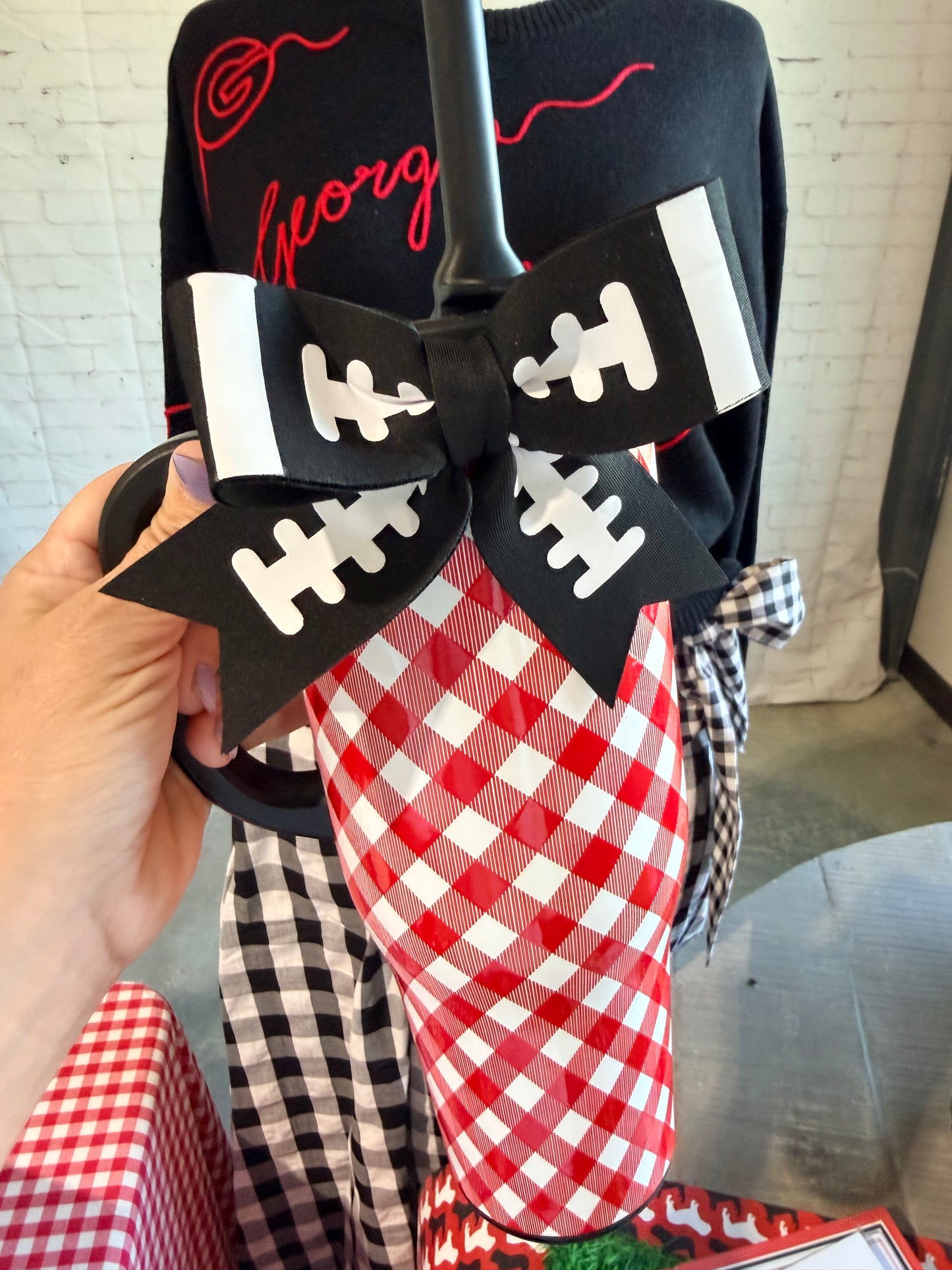 Swig gameday gingham red and black Mega Mug 40 OZ