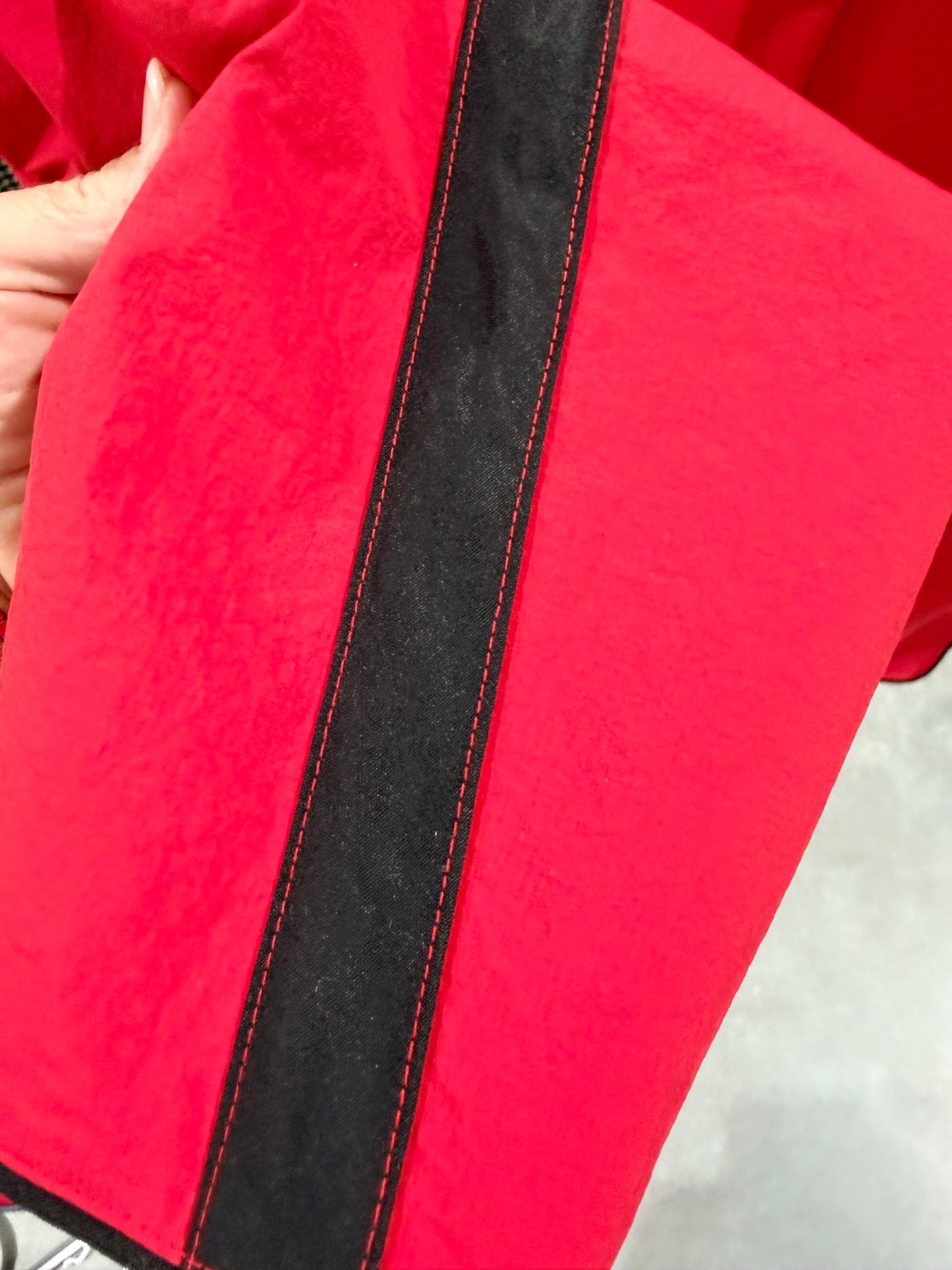 Sporty running  pant style black and red