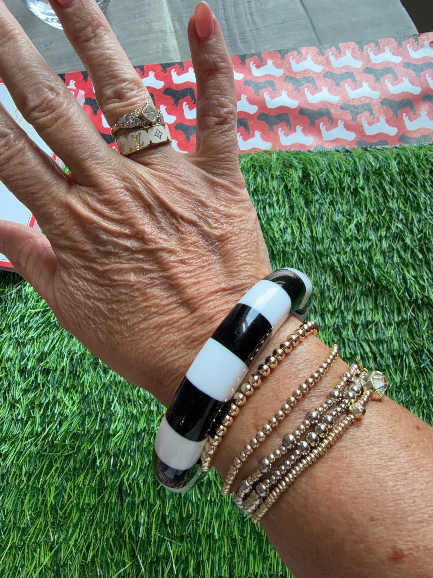 Black and white bangle