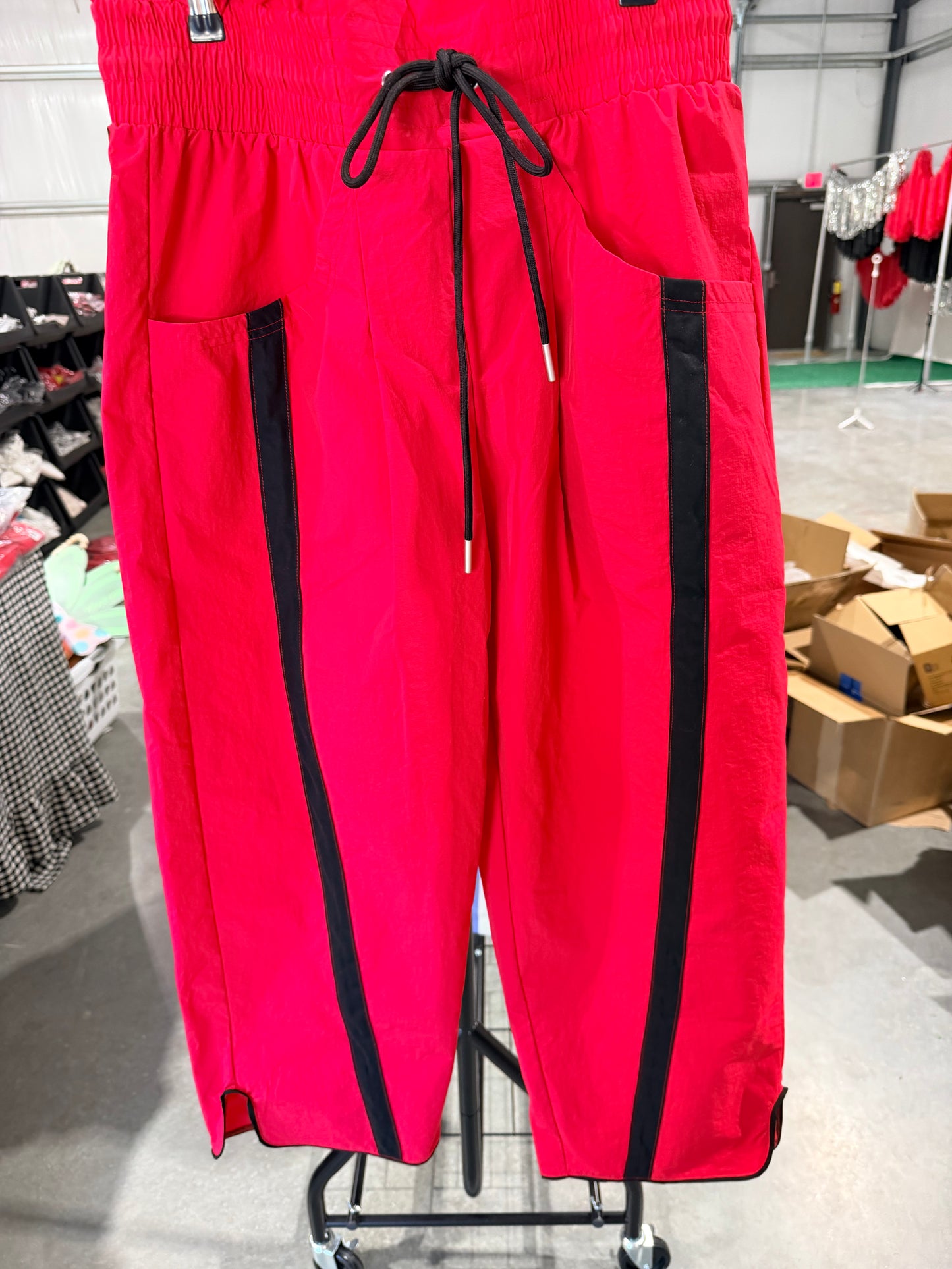 Sporty running  pant style black and red