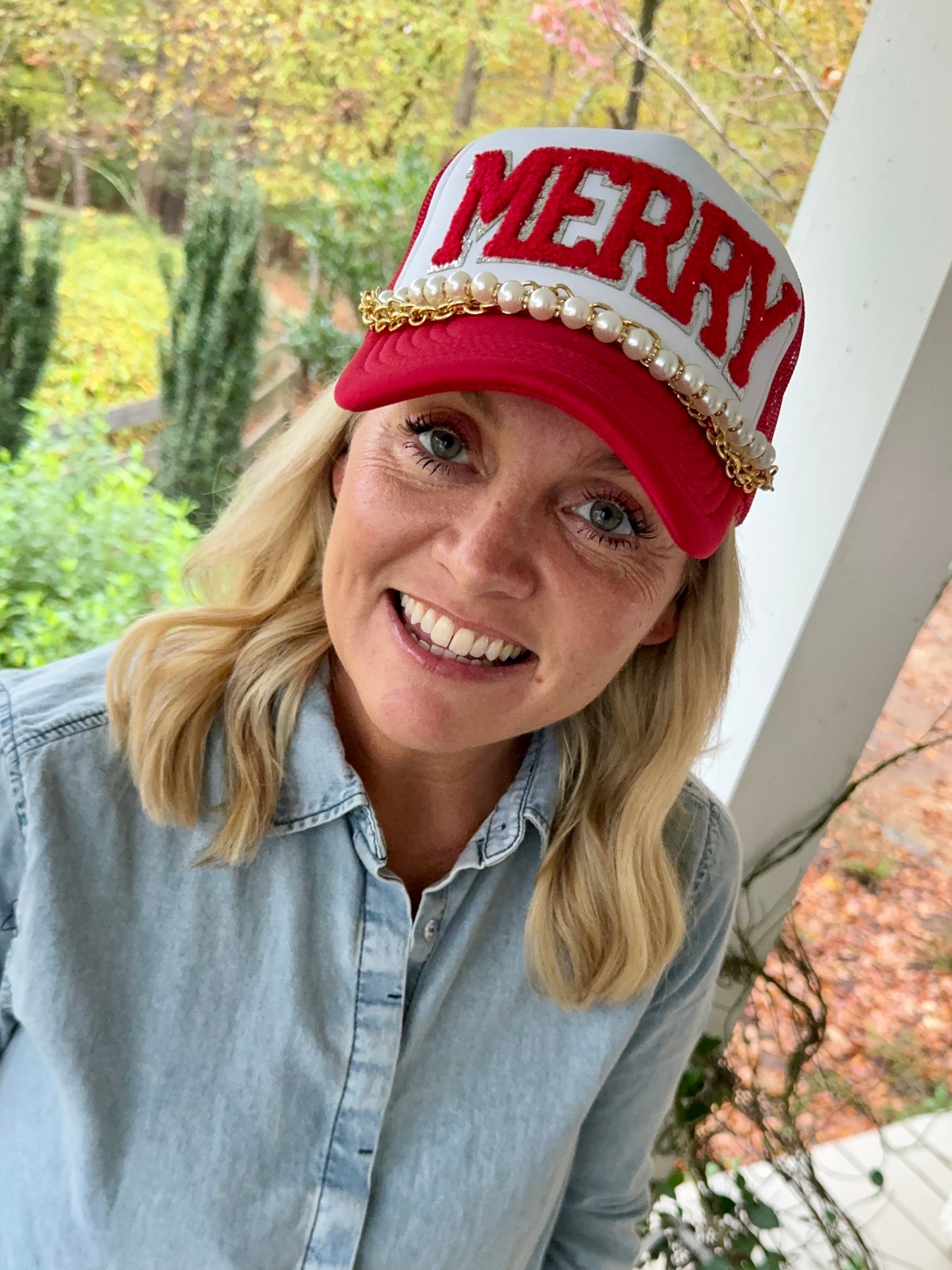 Christmas hat red and white Merry patch ( trucker chain sold separately)