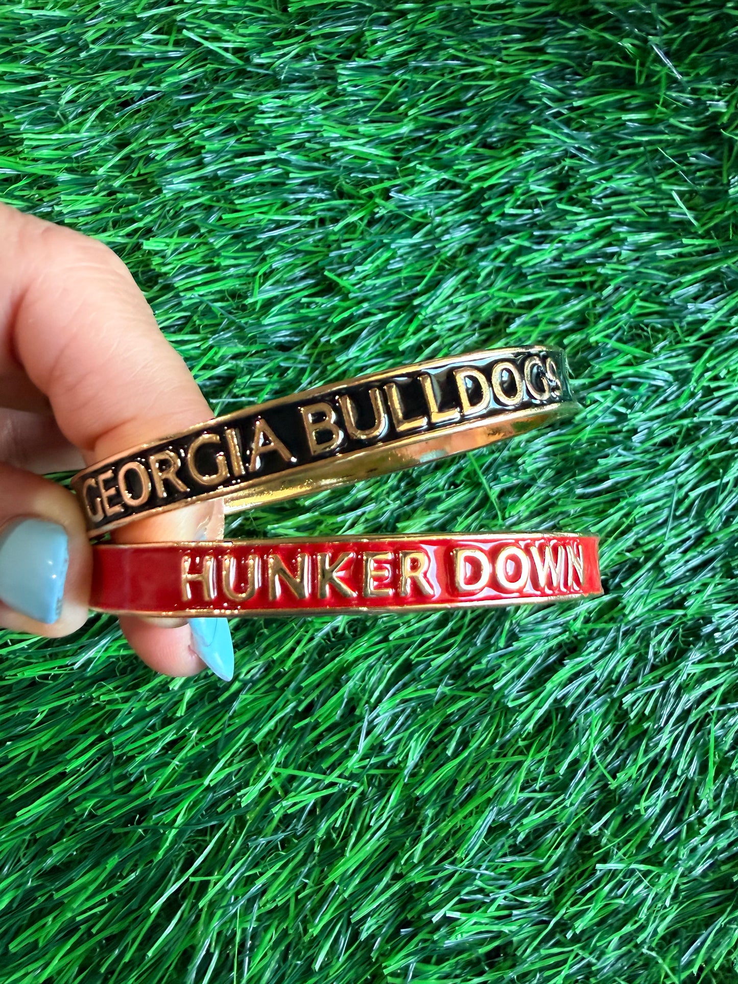 1 bangle georgia Bulldog hunker down