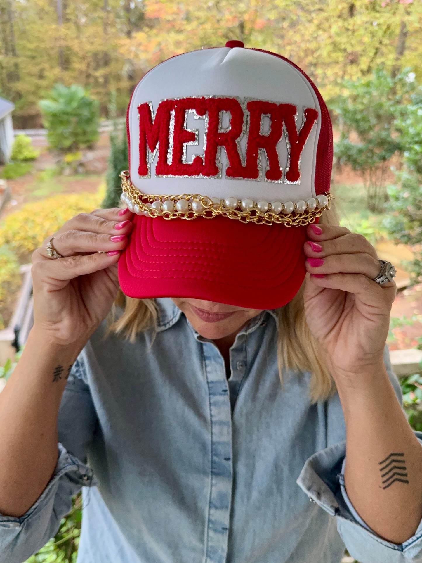 Christmas hat red and white Merry patch ( trucker chain sold separately)