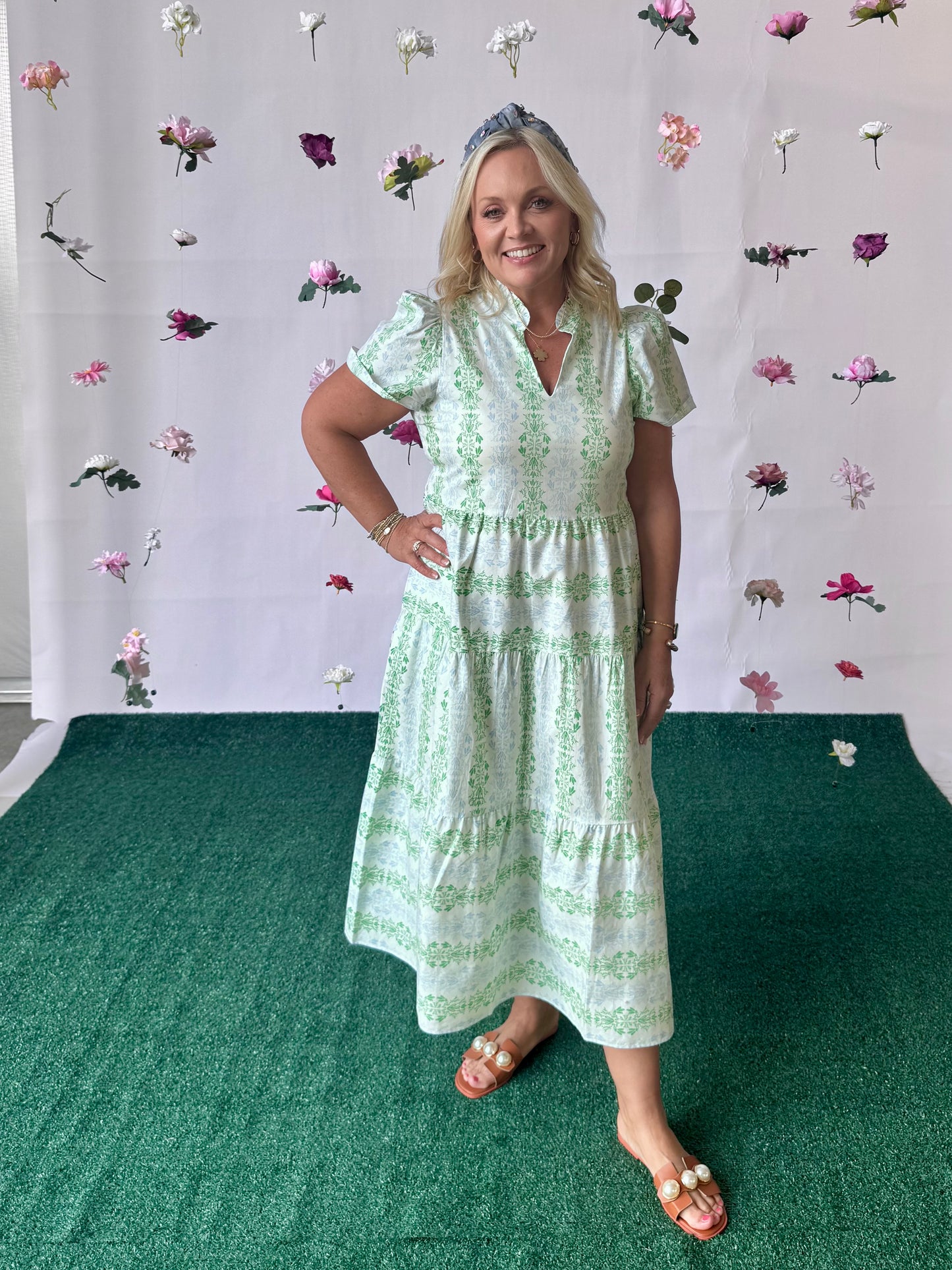 Green and blue and white short sleeve dress up to 2X