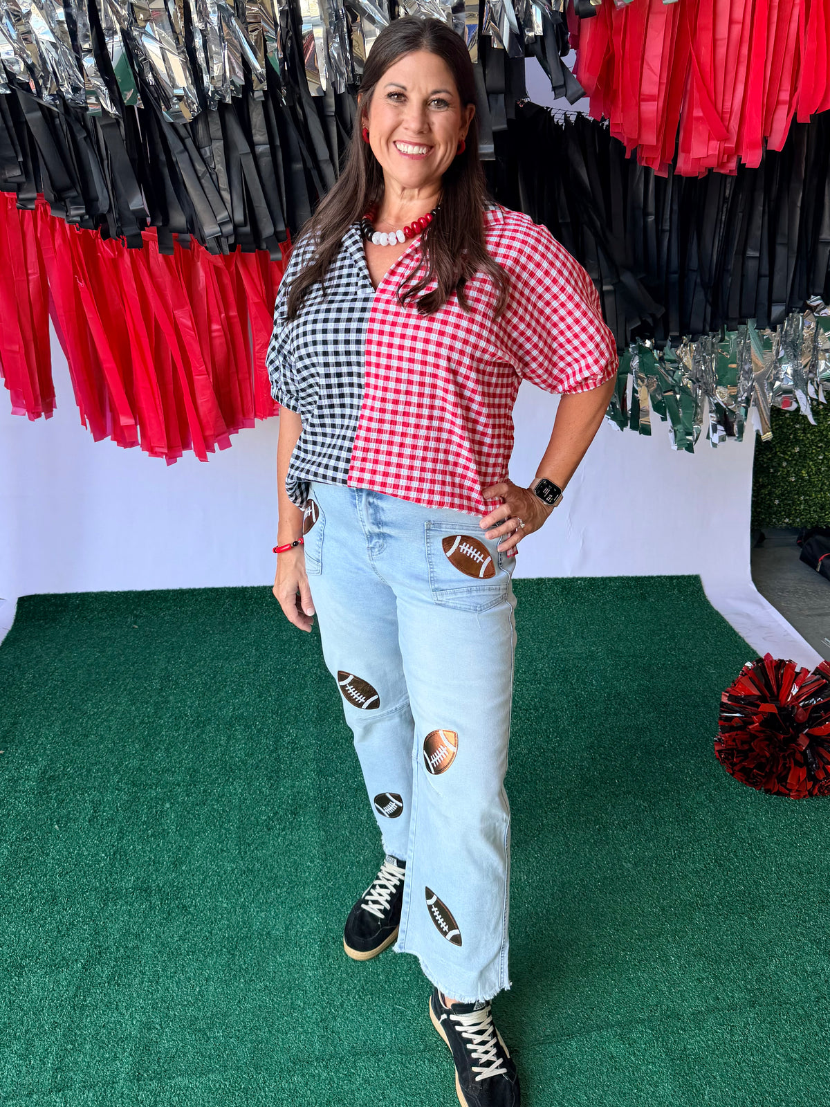 Gingham top black and red