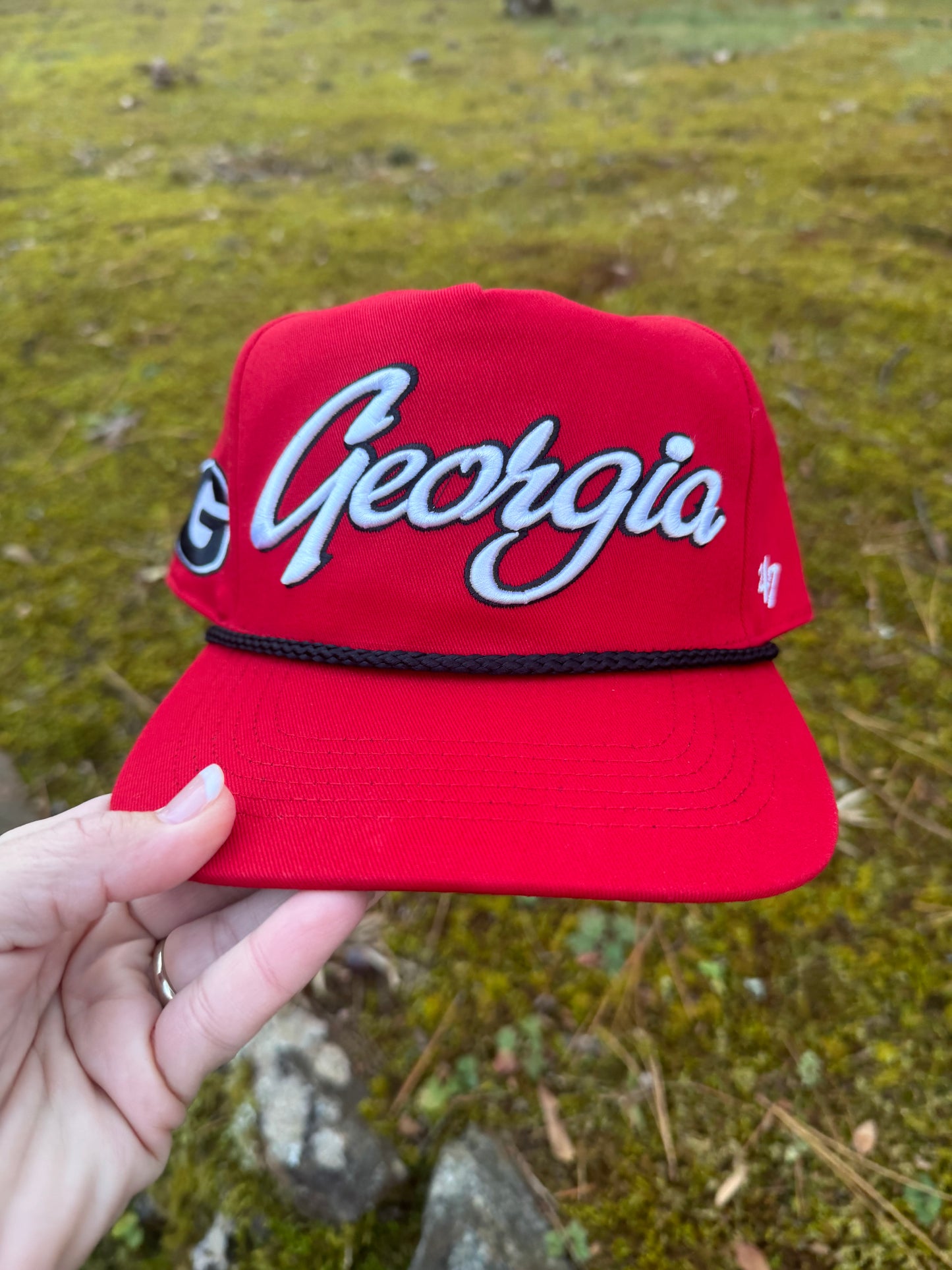 Georgia embroidered licensed hat with rope