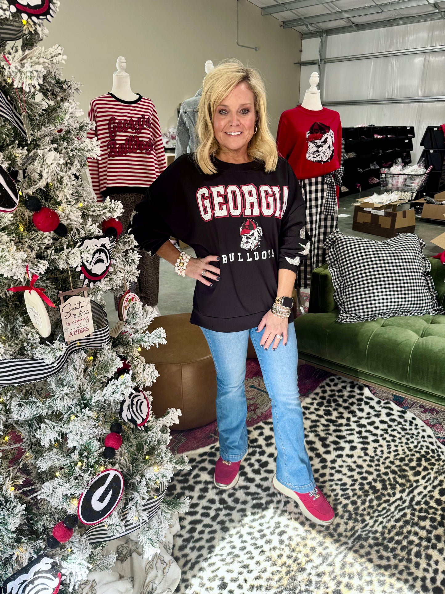 Black sweatshirt licensed stars