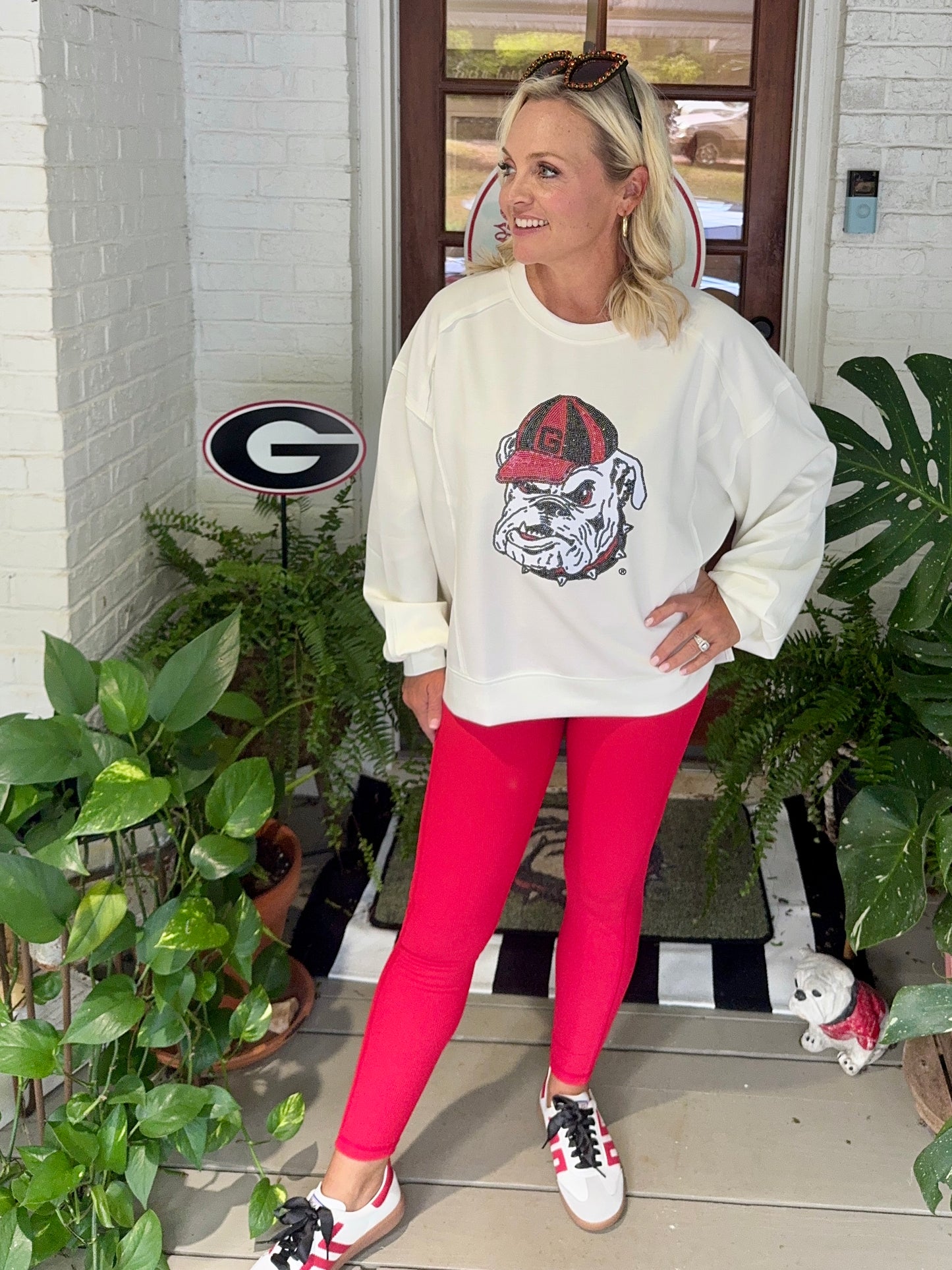 Red leggings up to plus size!