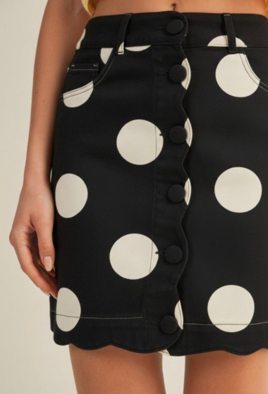 Scalloped polka dot skirt black and white