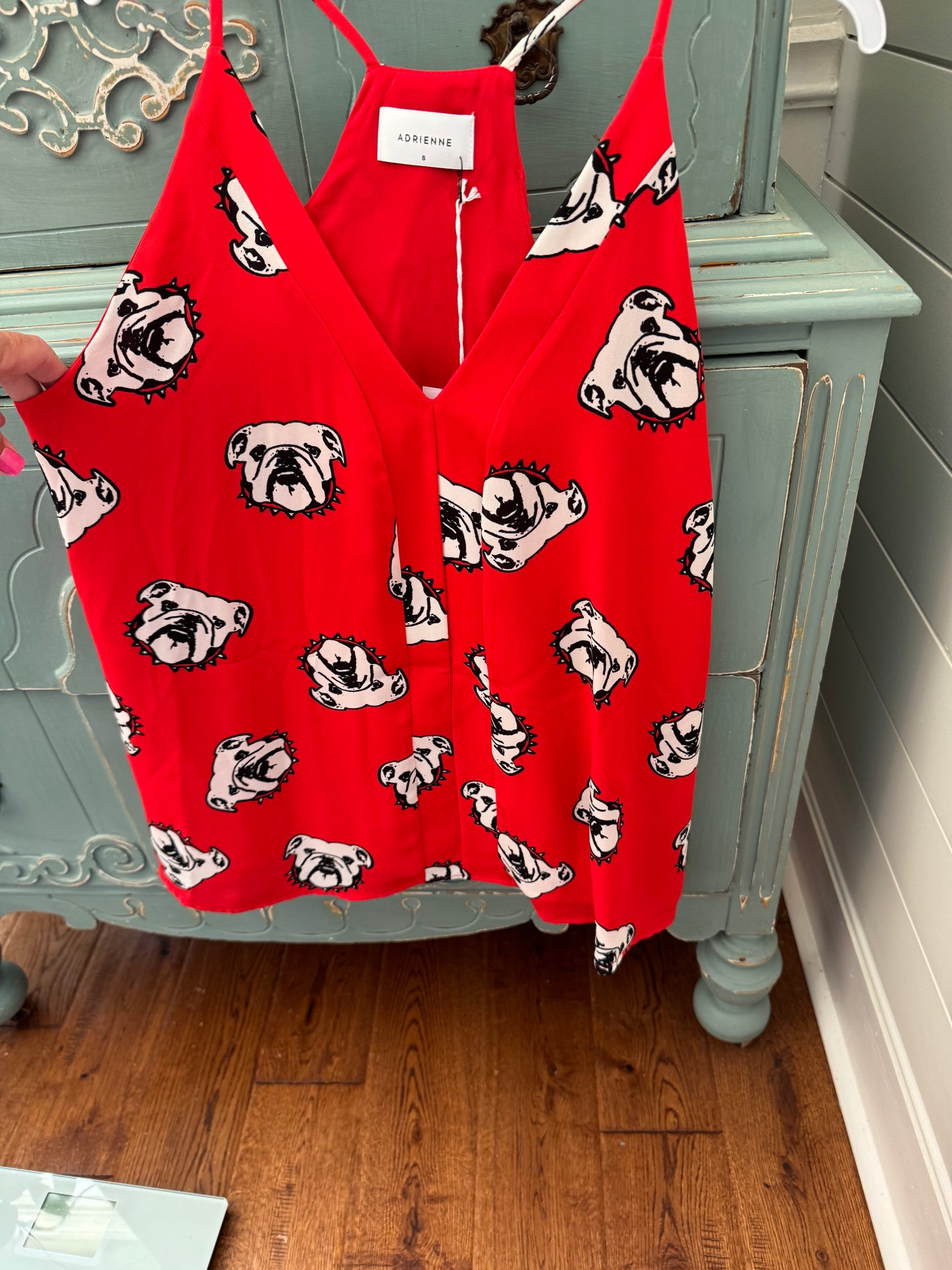 Tank red flowy oversized with bulldogs
