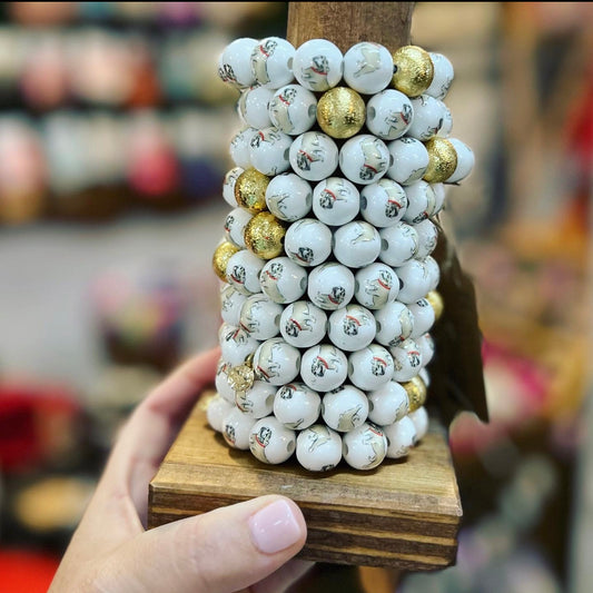 Bulldog white beaded bracelet