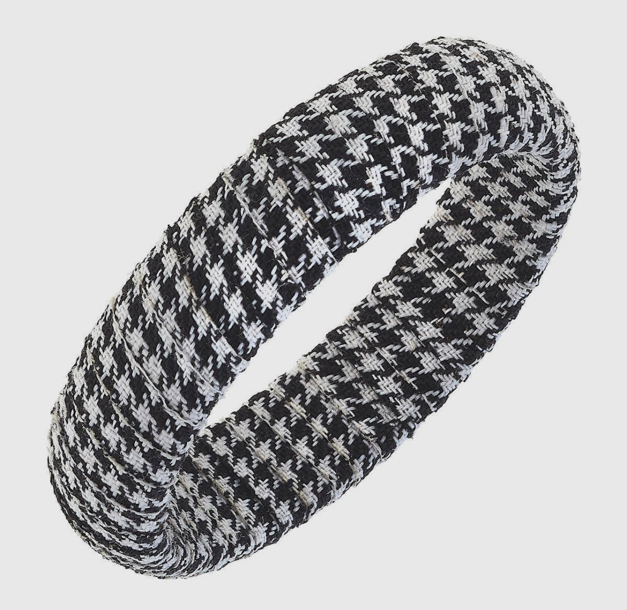 Houndstooth statement bangle black and white